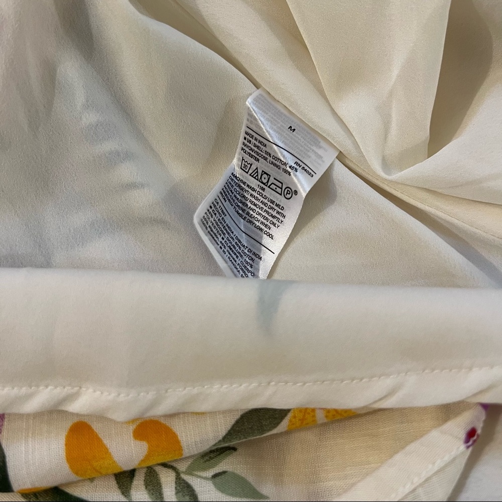 NWT Old Navy Flutter Cami Dress Island Floral Medium - Picture 5 of 7